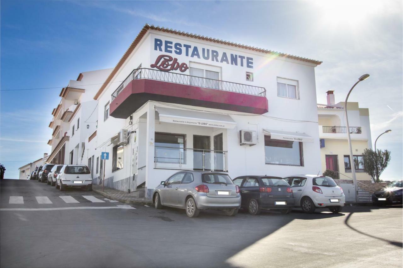 Hotel O Lobo à Ourique Extérieur photo